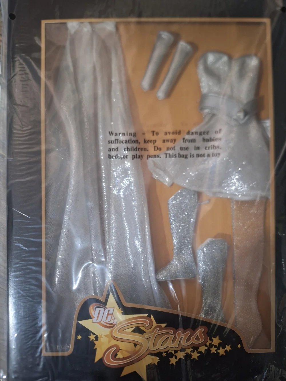 DC Stars Collection Tonner Doll Outfit Kryptonian Silver Casual - NiB - Limited